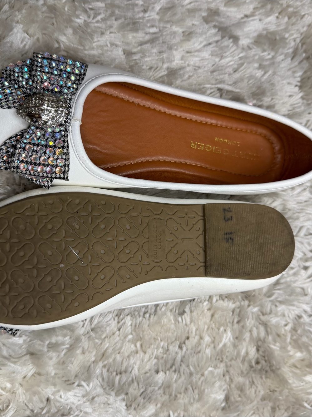 Kurt Geiger White Leather Ballet Flats with Crystal bow little girl - Picture 4 of 5